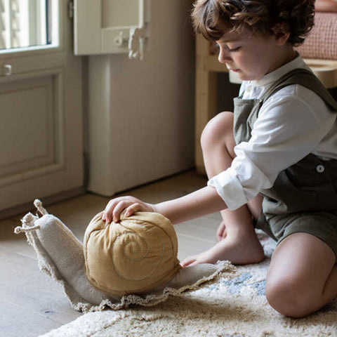 Cojin Puff Lazy Snail