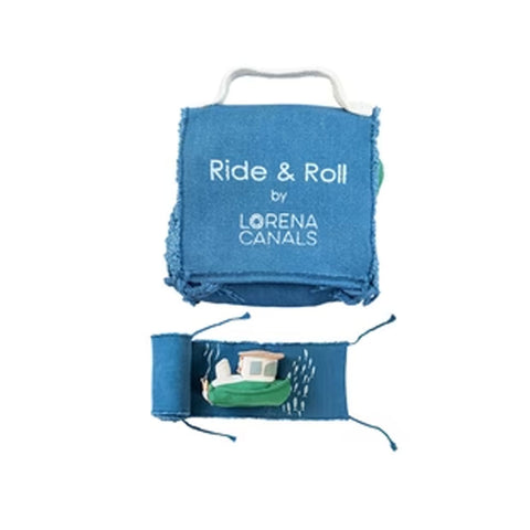 Juguete textil RIDE & ROLL Barco con camino enrollable