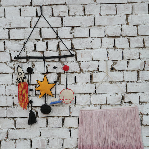 Móvil colgante Galaxia de tela para habitación infantil